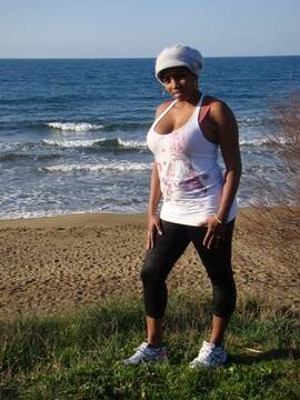 Public Photo of lariza12