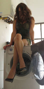cross my legs on the washing machine