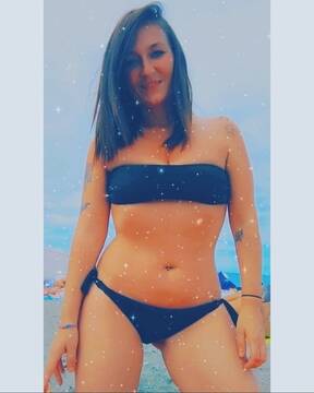 Public Photo of Emma_Love